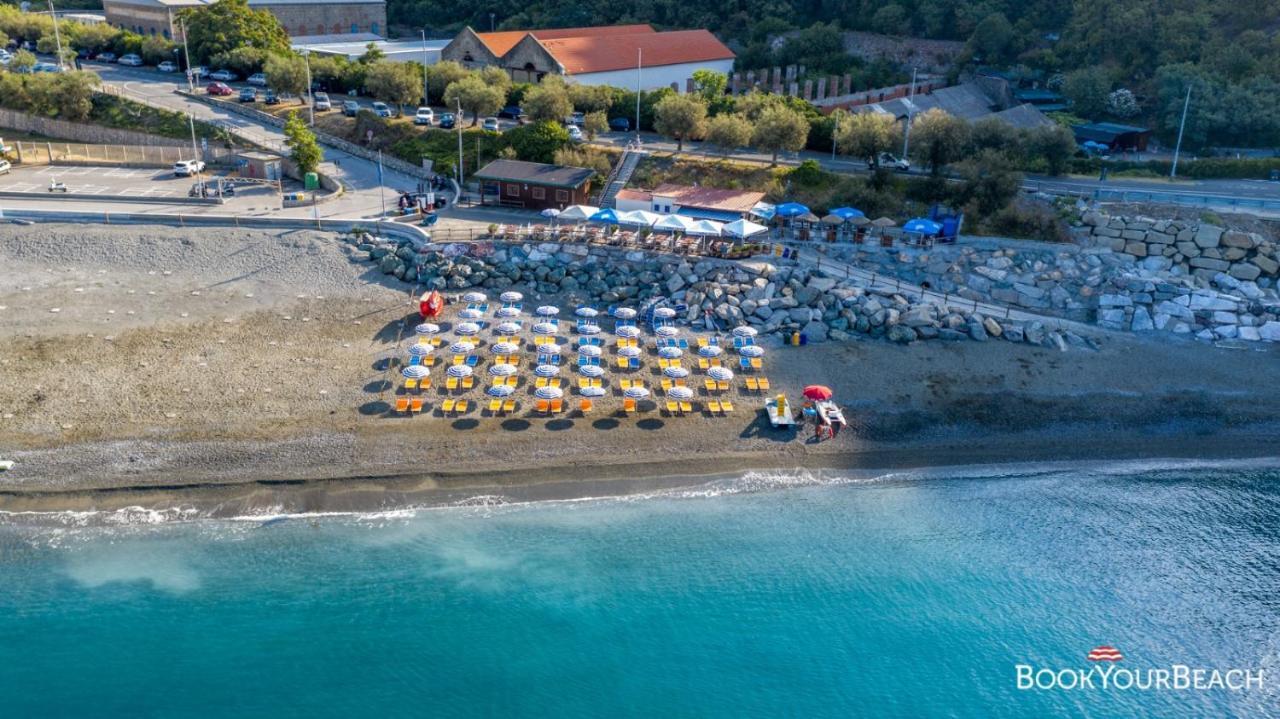P In Centro Apartman Sestri Levante Kültér fotó
