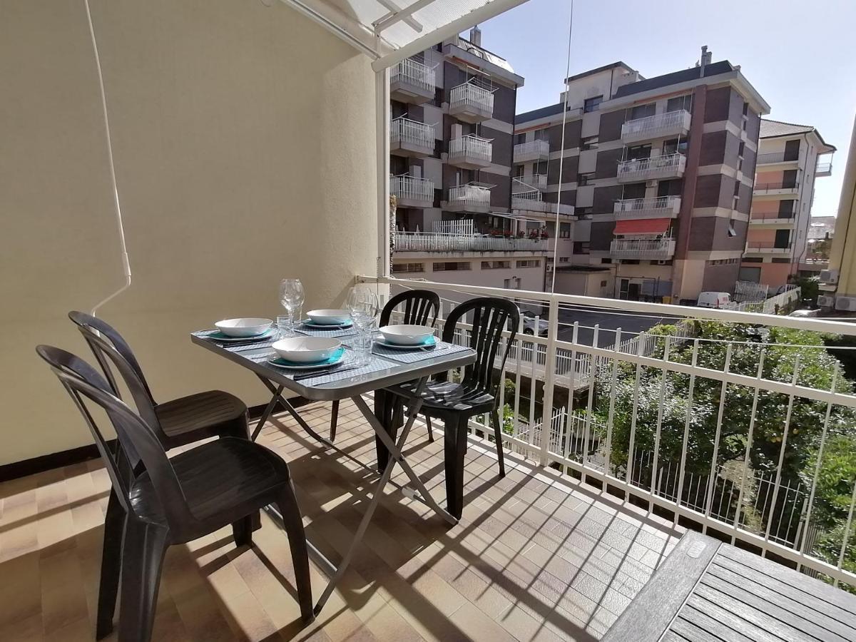 P In Centro Apartman Sestri Levante Kültér fotó
